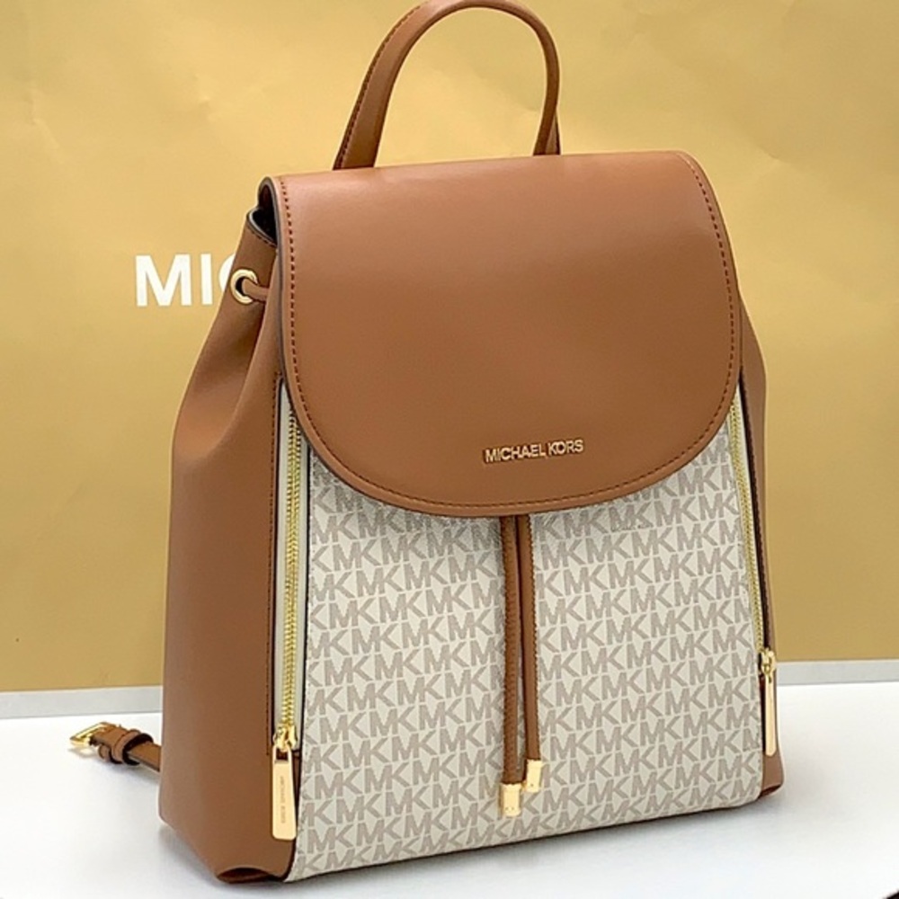MICHAEL KORS PHOEBE MEDIUM DRAWSTRING BACKPACK VANILLA / BROWN SIGNATURE COLOR